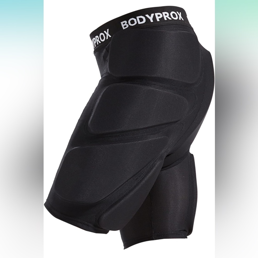 Bodypox protective padded shorts for snowboard, skate, ski